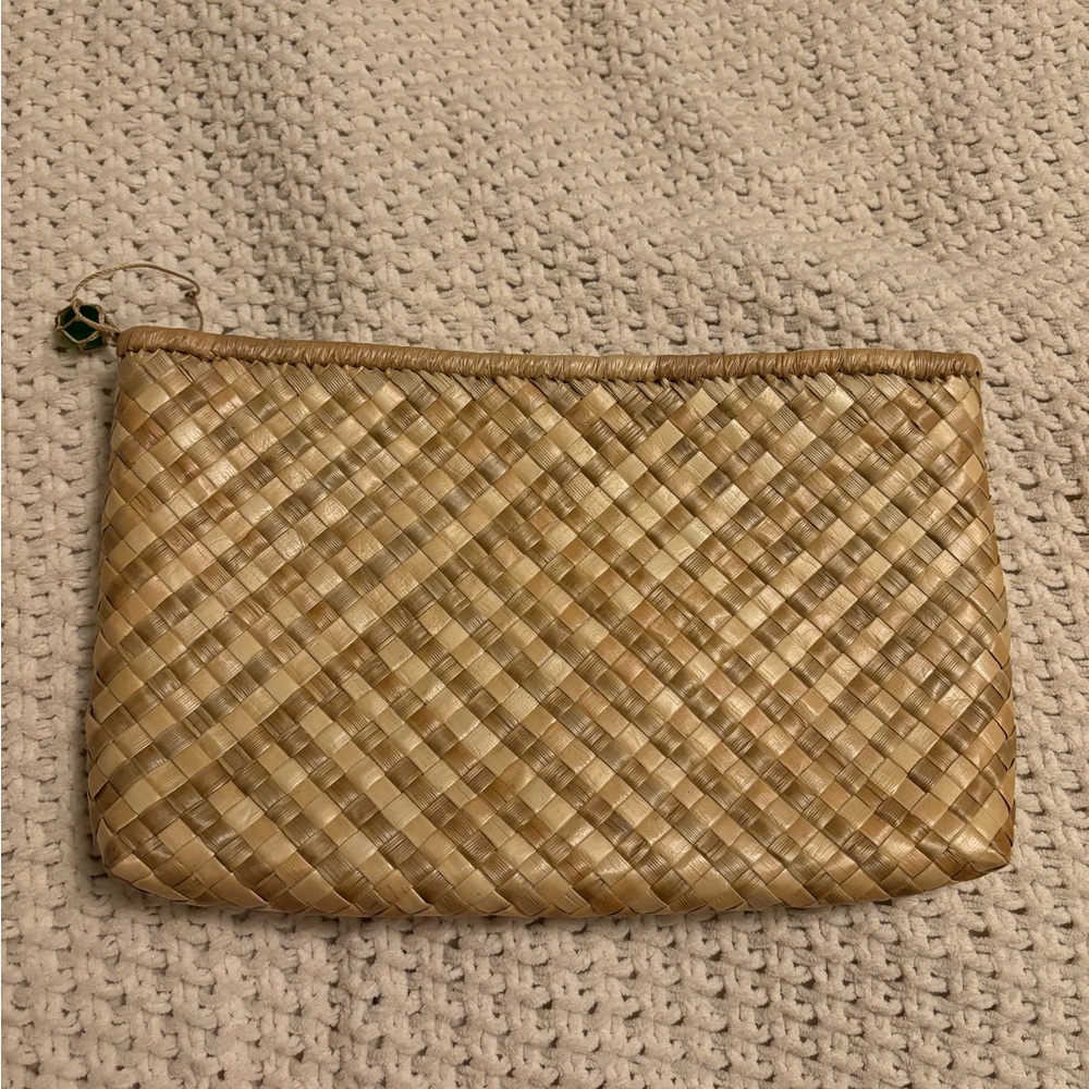 Lauhala clutch w zipper 9.5x6 inches brand new